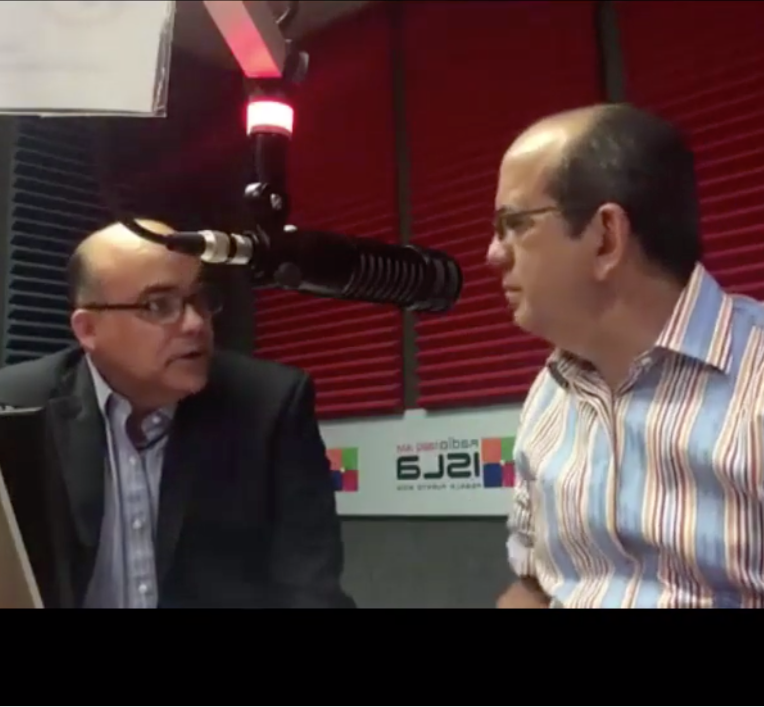 Hon. Aníbal Acevedo Vilá entrevista a Jorge Silva Puras