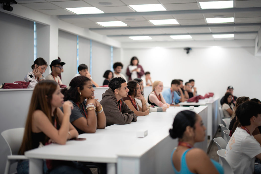 Experiencia Empresarial Pre College